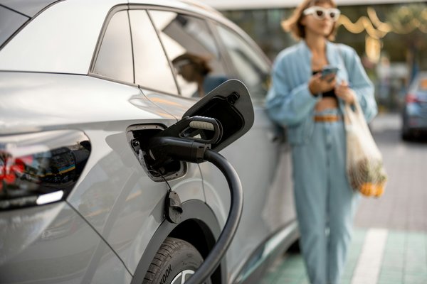 Cout de recharge voiture électrique : tout ce qu'il faut savoir